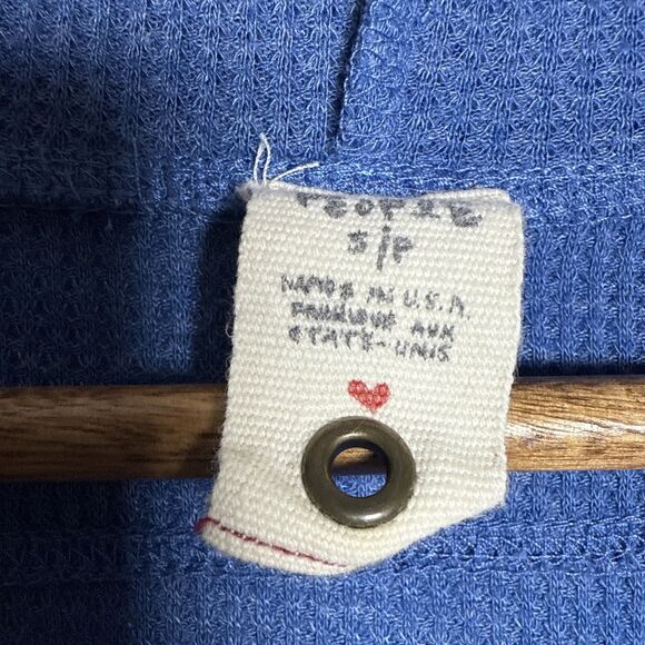 Free People Vintage? Blue Waffle Knit Thermal Floral Shirt Women's Size Small - Picture 2 of 10